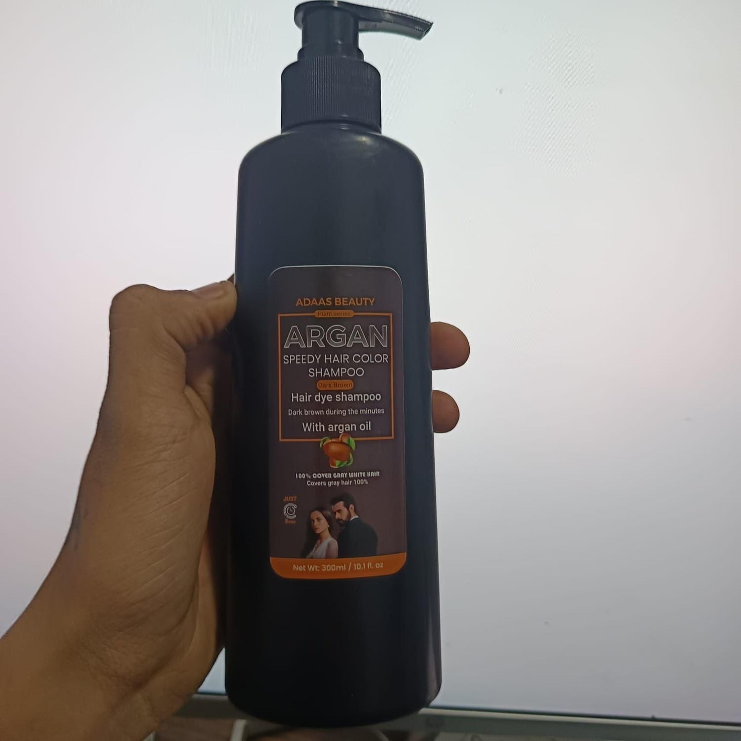 "Argan Oil Infused Hair Color Shampoo – Natural Shine & Long-Lasting Color in Just 5 Mins! (300ml)"